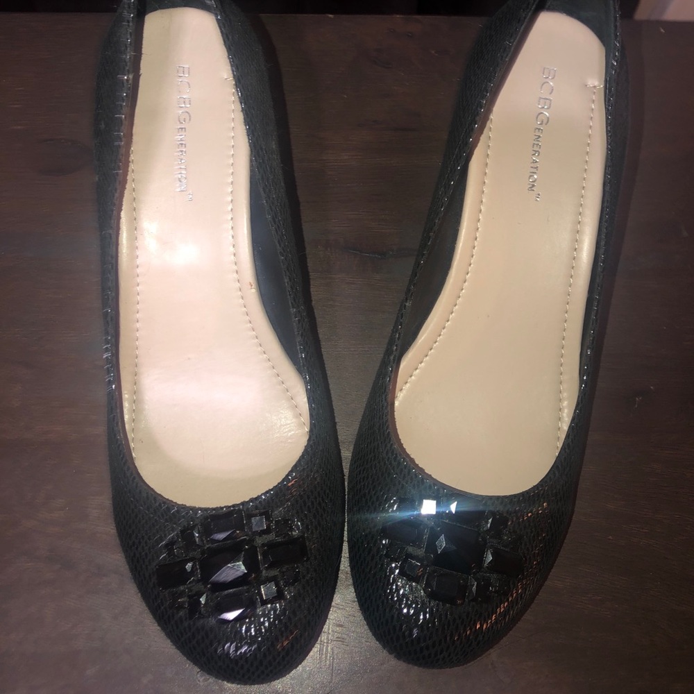 BCBGeneration Women shoe low wedge